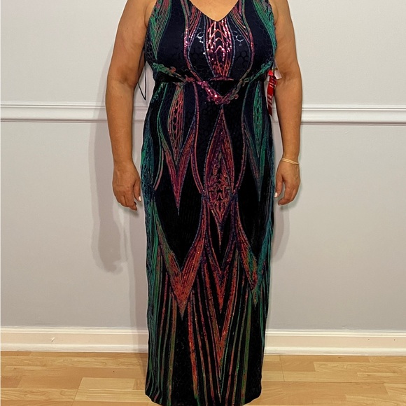 Elegant Multicolor Evening Dress - Picture 1 of 3